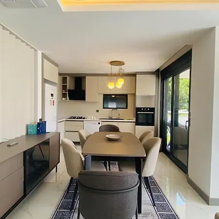 Villa Rueyam 2 Antália