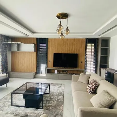 Villa Rueyam 2