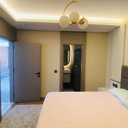 Rueyam 2 Villa *